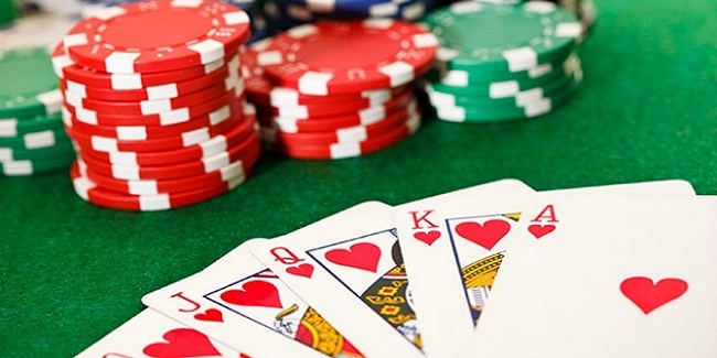 Gujarat High Court asks government weather poker gambling or skill game